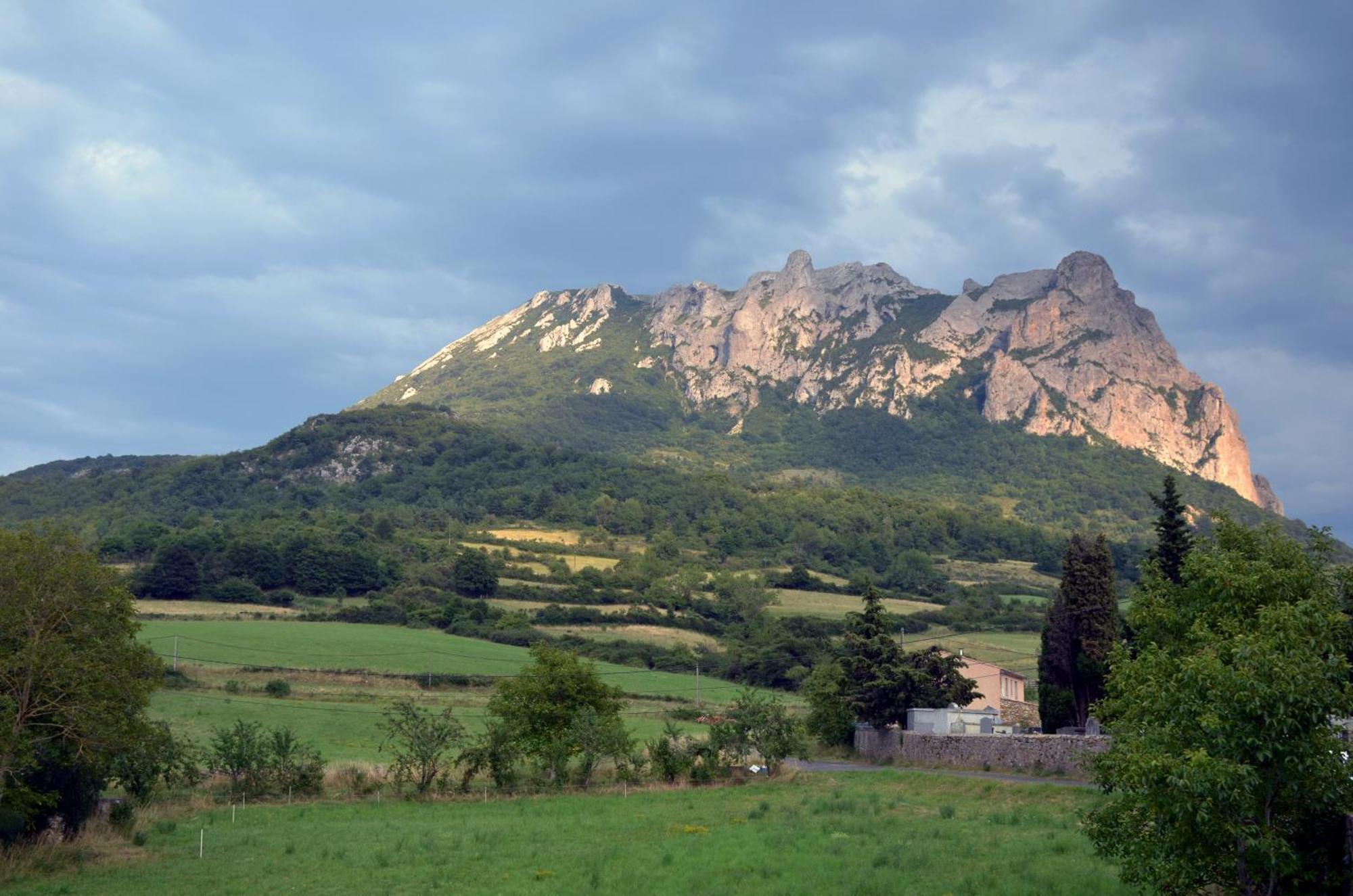 Le Chateau Camps-sur-l'Agly Exterior photo